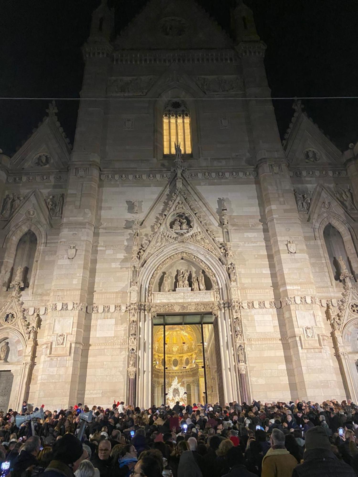 Vista Cattedrale Villa Neapel Exteriör bild
